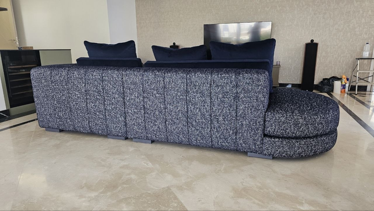 Sofá con chaise longue en Valencia 7
